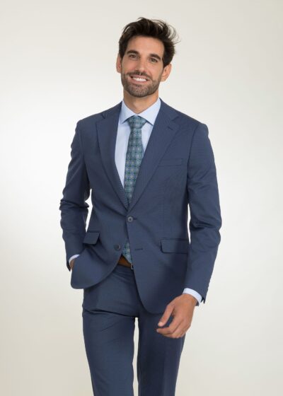 Lino Clemente - Traje color azul ZAR 25216