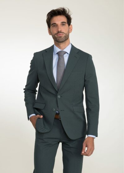 Lino Clemente - Traje color verde ZAR 25216